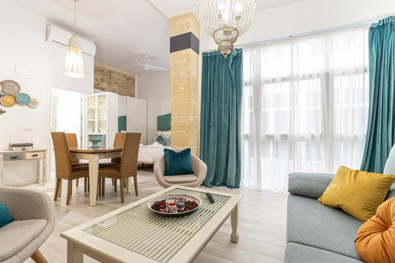 Allo Apartments Amargura I Centro Loft Jerez de la Frontera Buitenkant foto