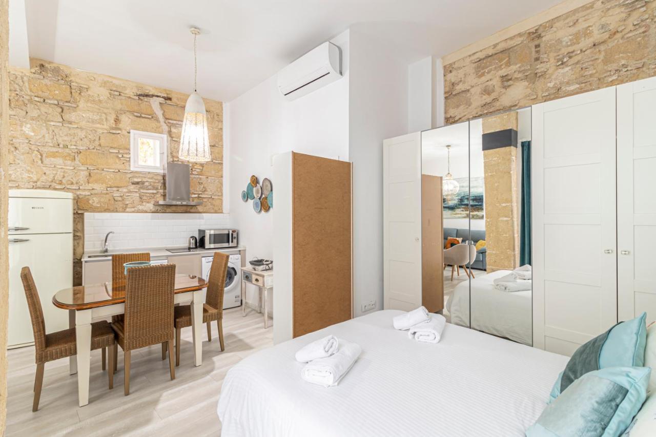 Allo Apartments Amargura I Centro Loft Jerez de la Frontera Buitenkant foto